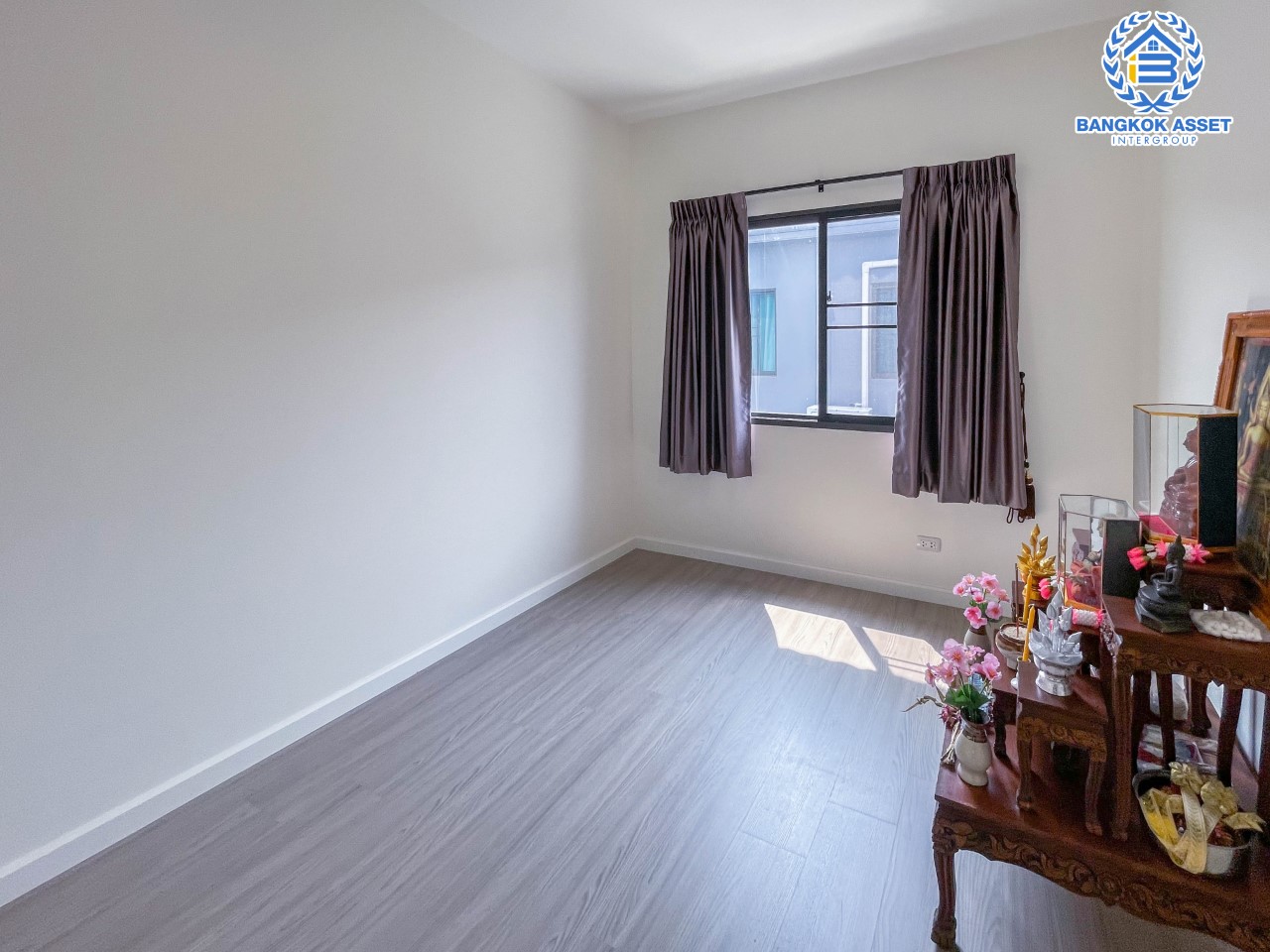 ทาวน์เฮ้าส์มือสองย่านนนทบุรี ม.สิริเพลส ราชพฤกษ์-รัตนาธิเบศร์ ฟังก์ชัน 4 ห้องนอน 3 ห้องน้ำ 2 ที่จอดรถ สภาพสวย ทำเลเยี่ยม เชื่อมต่อถ.รัตนาธิเบศร์, ถ.กาญจนาภิเษก, ถ.บางกรวย-ไทรน้อย, ถ.ชัยพฤกษ์ ใกล้เซ็นทรัลเวสต์เกต และรถไฟฟ้าสายสีม่วง "สถานีบางพลู"